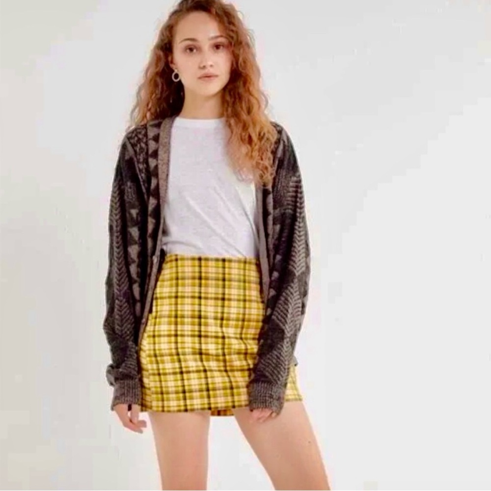 Urban Outfitters Plaid Checkered Pelmet Skirt with pockets size medium